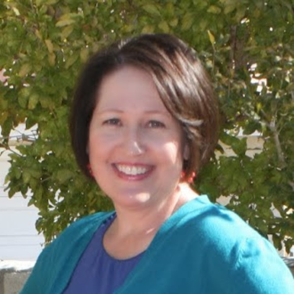 Meet your Posher, Ruth - Picture 1 of 1